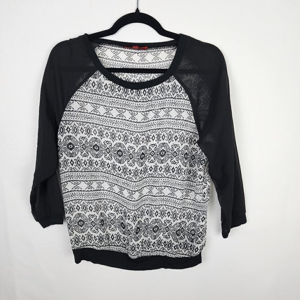 Hot Kiss Womens Black White Geometric Tribal Print Sheer Raglan Blouse Medium